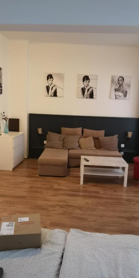 Ferienwohnung Im Erdgeschoss Mit Terrasse Bremerhaven Bagian luar foto